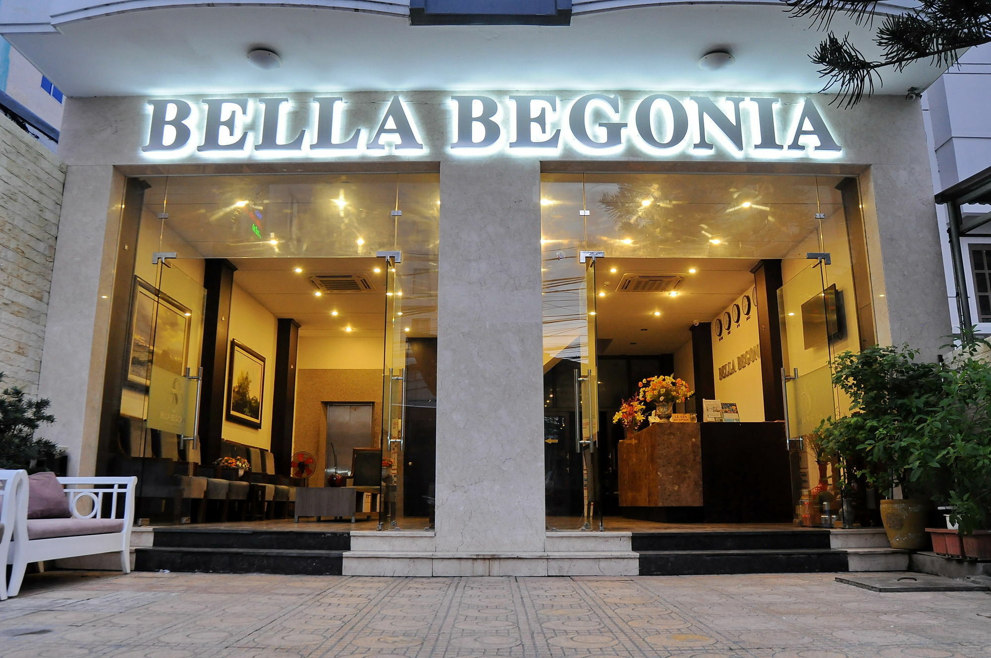 Bella Begonia Hotel Nha Trang Exteriör bild